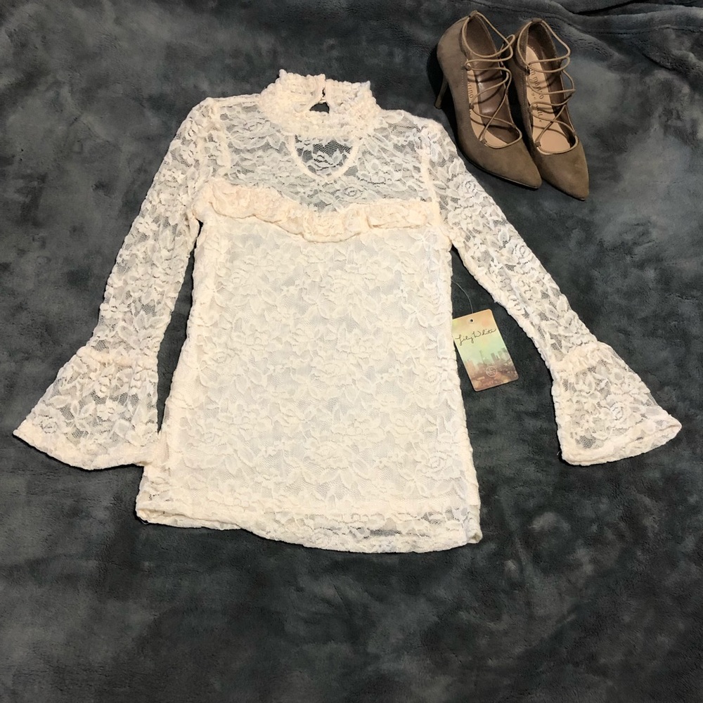 Lily white | blouse | color:cream | junior size: s